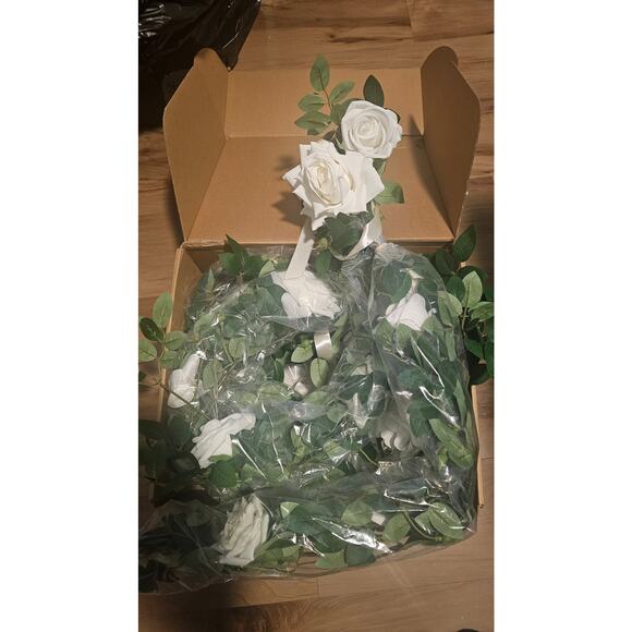 4pcsWedding Chair Decorations Church Swag Artificial Flowers White Rose Greenery - Picture 3 of 6